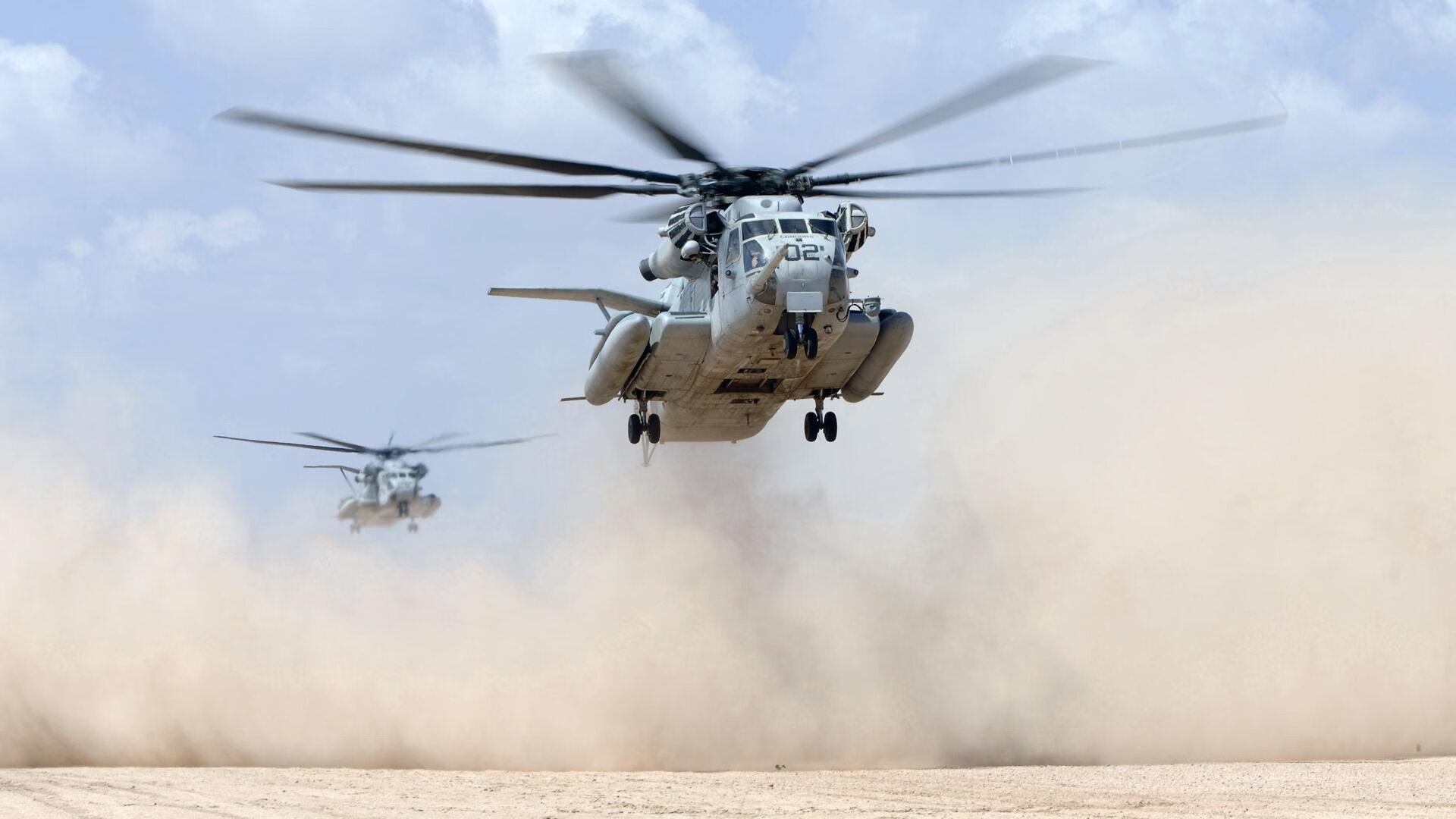 亚历克斯·格林伍德在关键时刻的防守反击为袋鼠队创造反攻机会